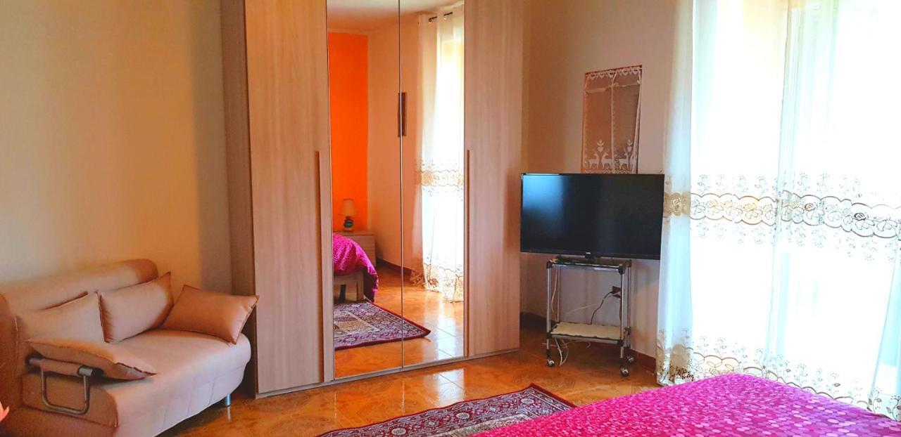 Appartamento Casa Lory Pescina Esterno foto